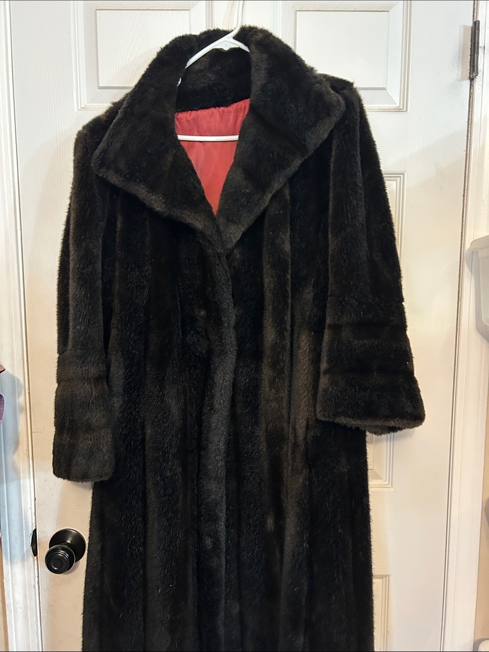 Tissavel Of France T.A Chapman Classic Long Dark Brown VintageFaux Fur Coat